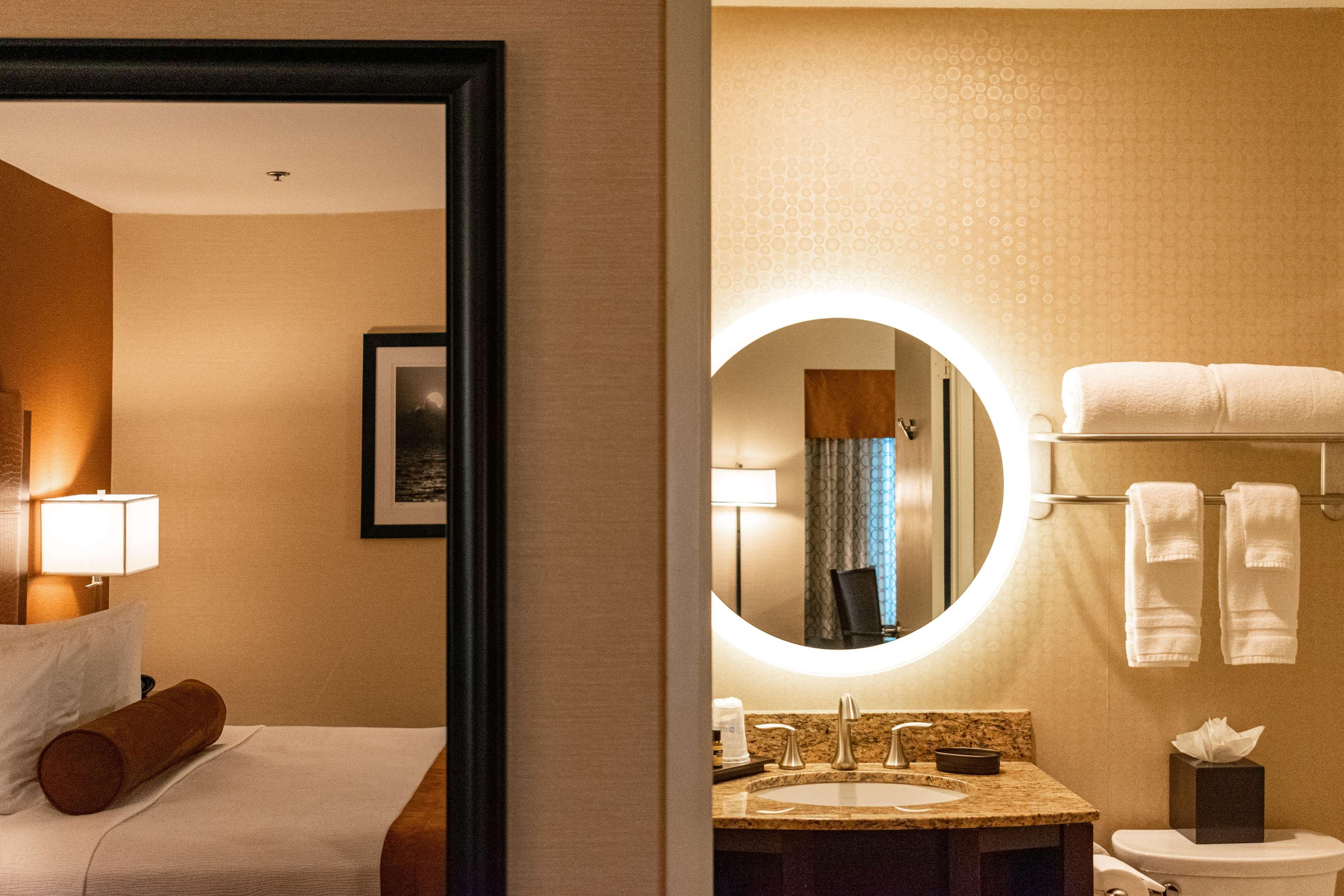 Best Western Plus Suites Hotel Coronado Island Εξωτερικό φωτογραφία