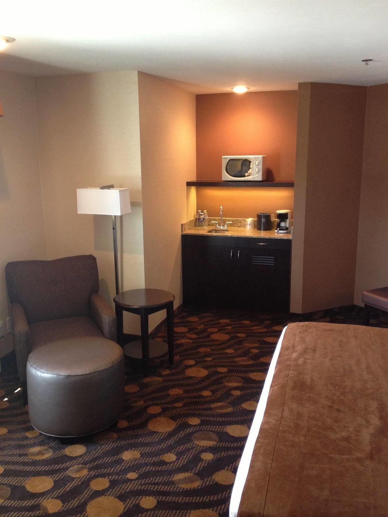 Best Western Plus Suites Hotel Coronado Island Εξωτερικό φωτογραφία