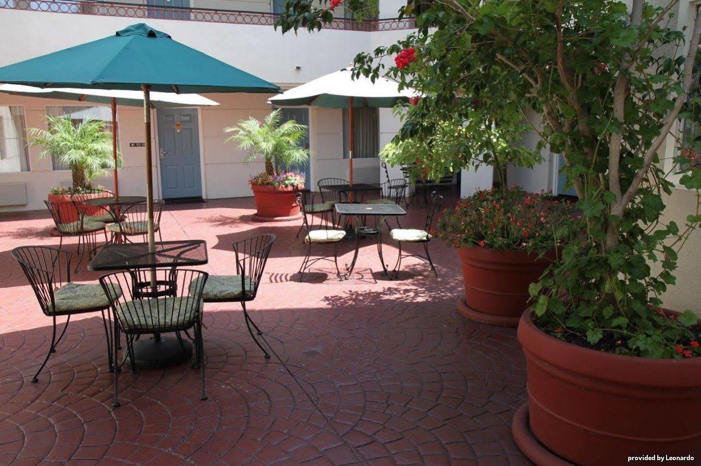 Best Western Plus Suites Hotel Coronado Island Εστιατόριο φωτογραφία