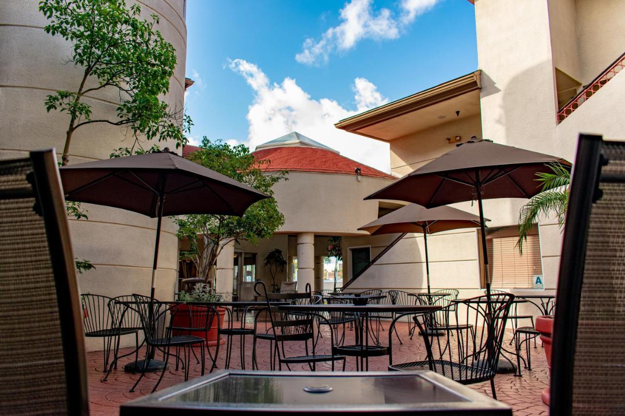 Best Western Plus Suites Hotel Coronado Island Εξωτερικό φωτογραφία