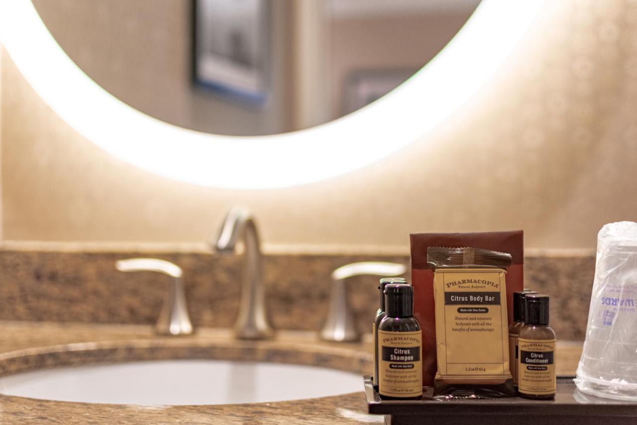 Best Western Plus Suites Hotel Coronado Island Εξωτερικό φωτογραφία
